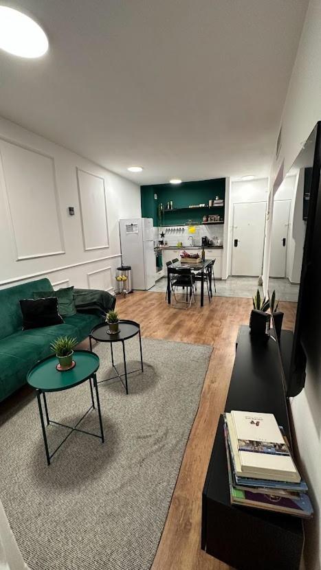 Gma Caesarea Apartment Bagian luar foto
